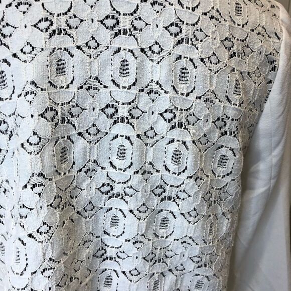 Jack cream open front lace back blazer, size medium - Picture 7 of 9
